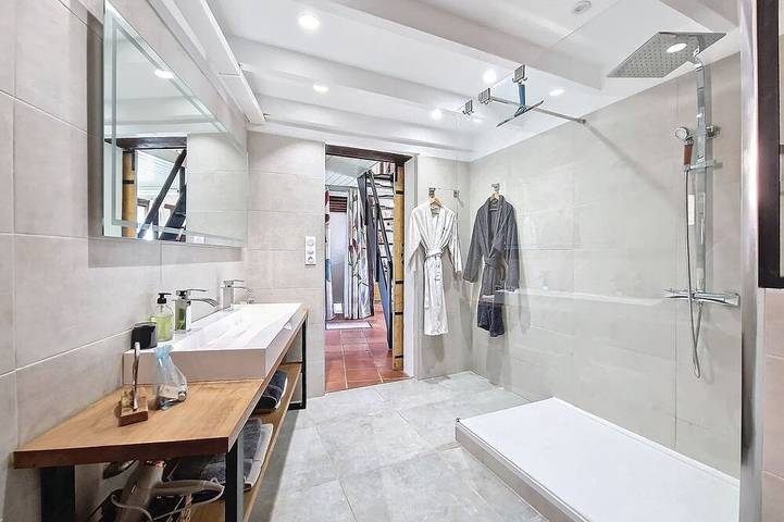 Gîte pour 2 personnes, avec terrasse et piscine à Verfeil - 3