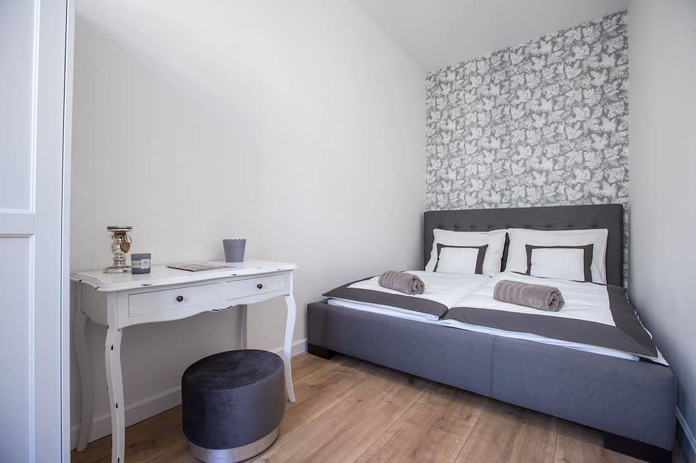 Ganze Wohnung, Exklusive 1 Schlafzimmer Wohnung für 4 Personen in der Innenstadt von Sopron in Sopron, Raab-Wieselburg-Ödenburg