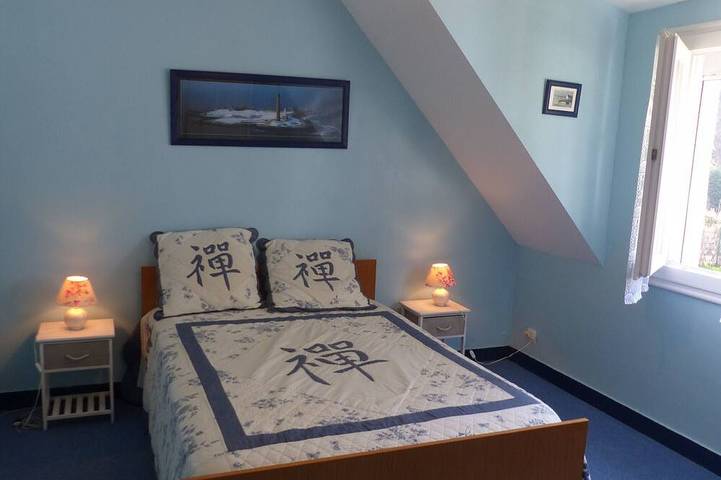 Gîte pour 6 personnes, avec jardin et terrasse dans Plage Saint-Colomban - 4