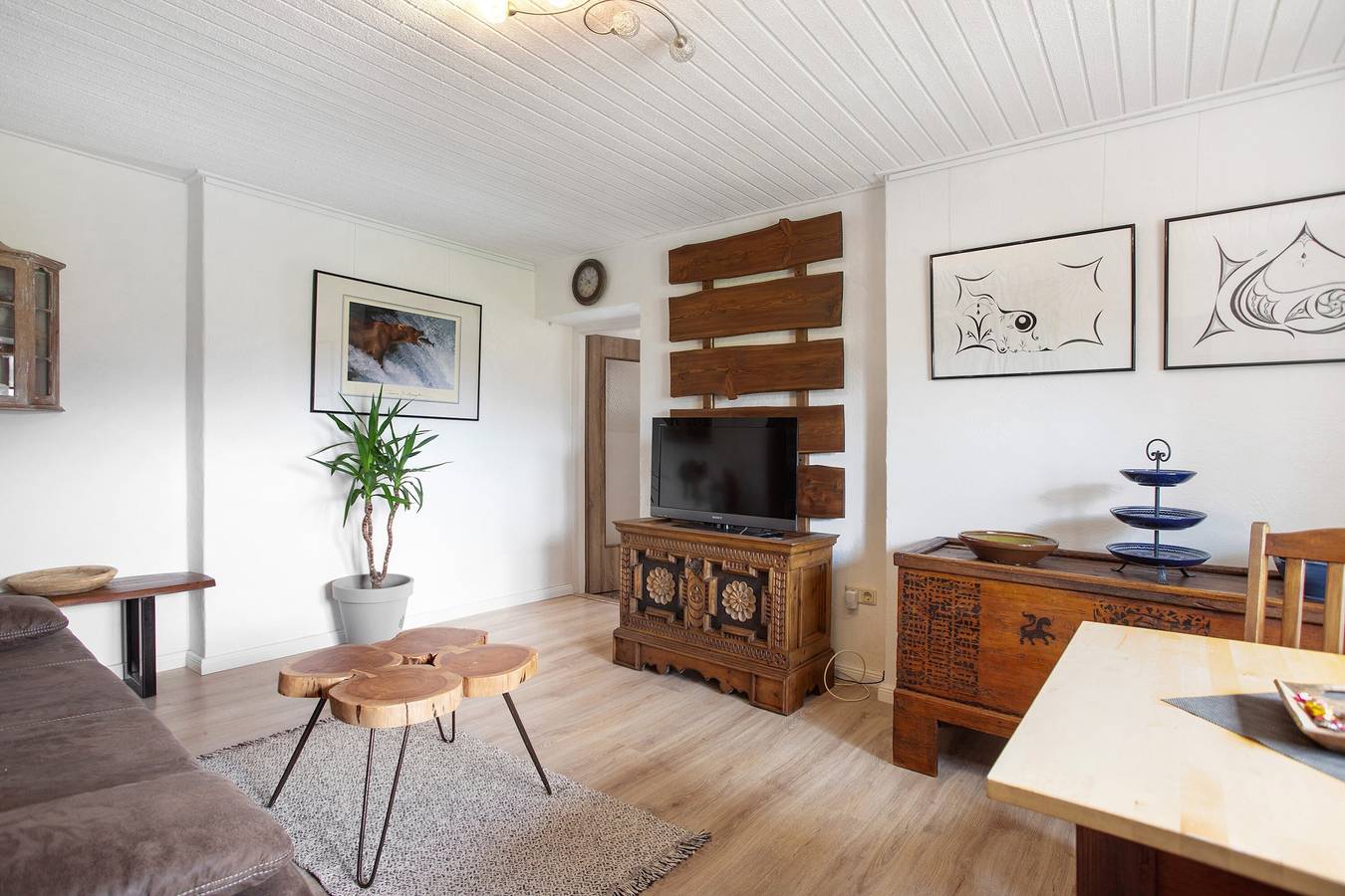 Geheel appartement, Appartement 'Ferienwohnung Beim Roana' met uitzicht op de bergen, een eigen terras en een eigen tuin in Inzell, Beierse Alpen