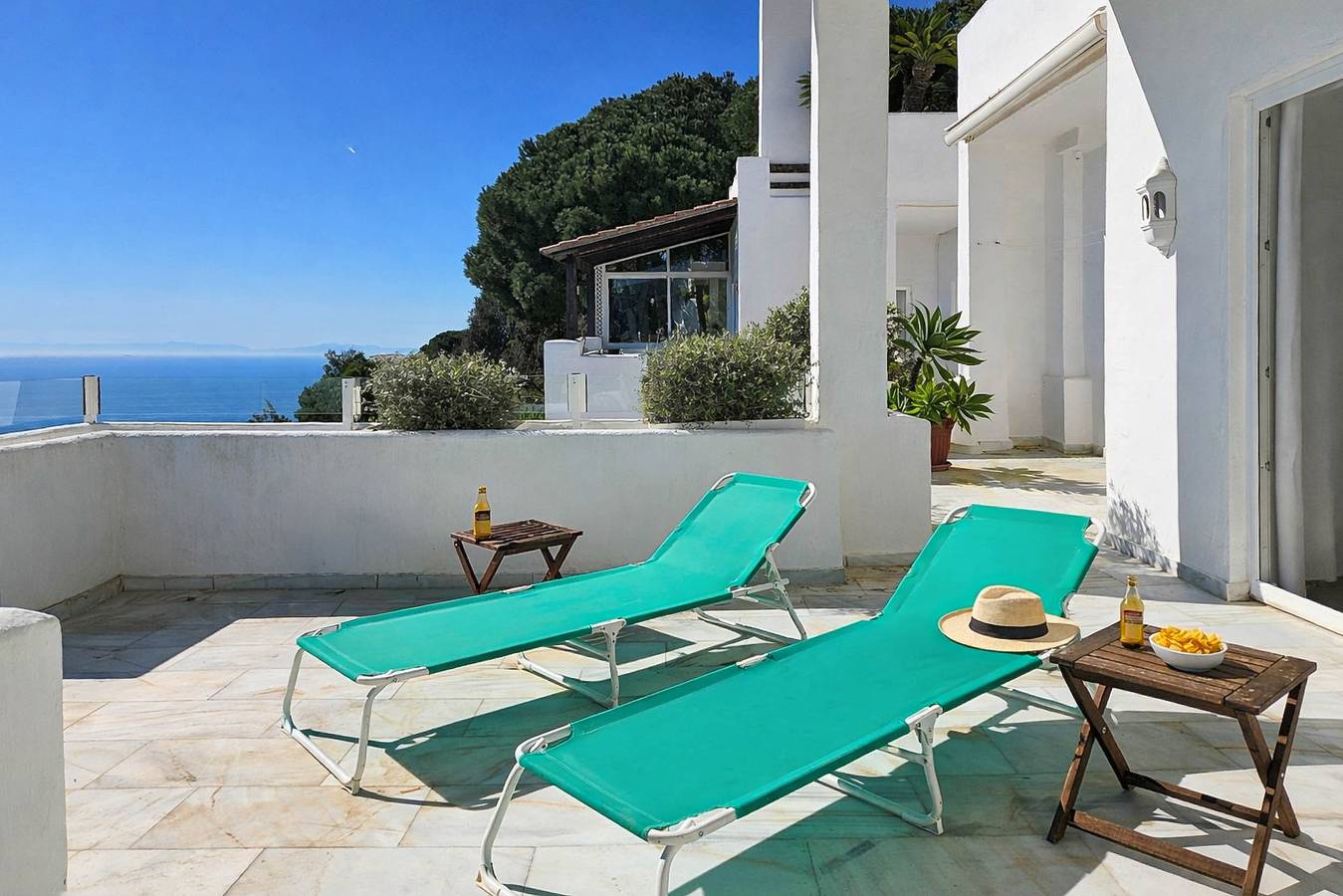 Appartement entier, Three bedroom apartment La Mairena Elviria in Urbanizacion Las Jacarandas, Ojén