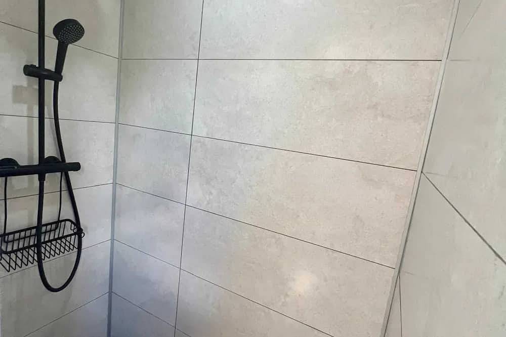 Entire apartment, Homerez - Apartment Mouans-Sartoux in Mouans-Sartoux, Cannes region