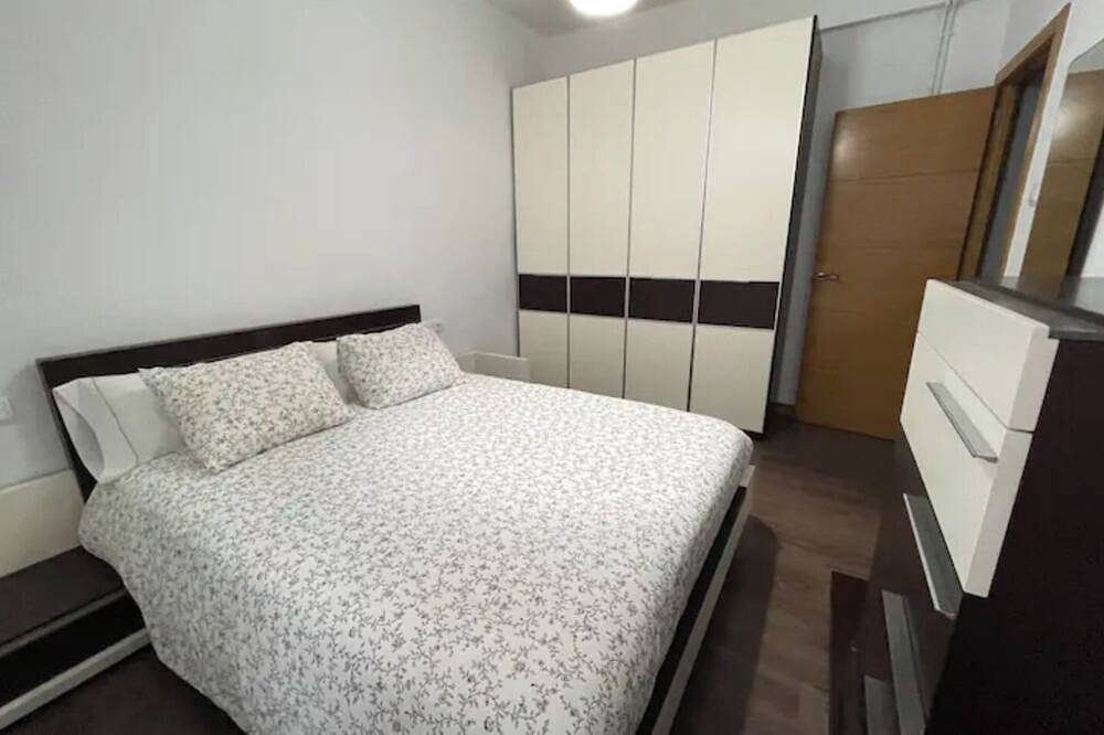 Ganze Wohnung, Nice apartment and centrally located near the City Hall. In the neighborhood of Uribarri in Bilbao, Bizkaia