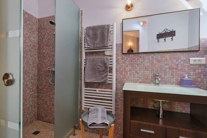 Location de vacances pour 2 personnes, avec jardin et piscine à Saint-Paul-les-Fonts - 3