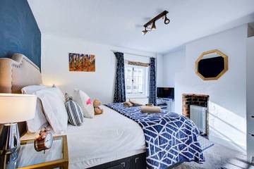 Cottage for 2 People in Surrey Hills, South East England, Photo 1