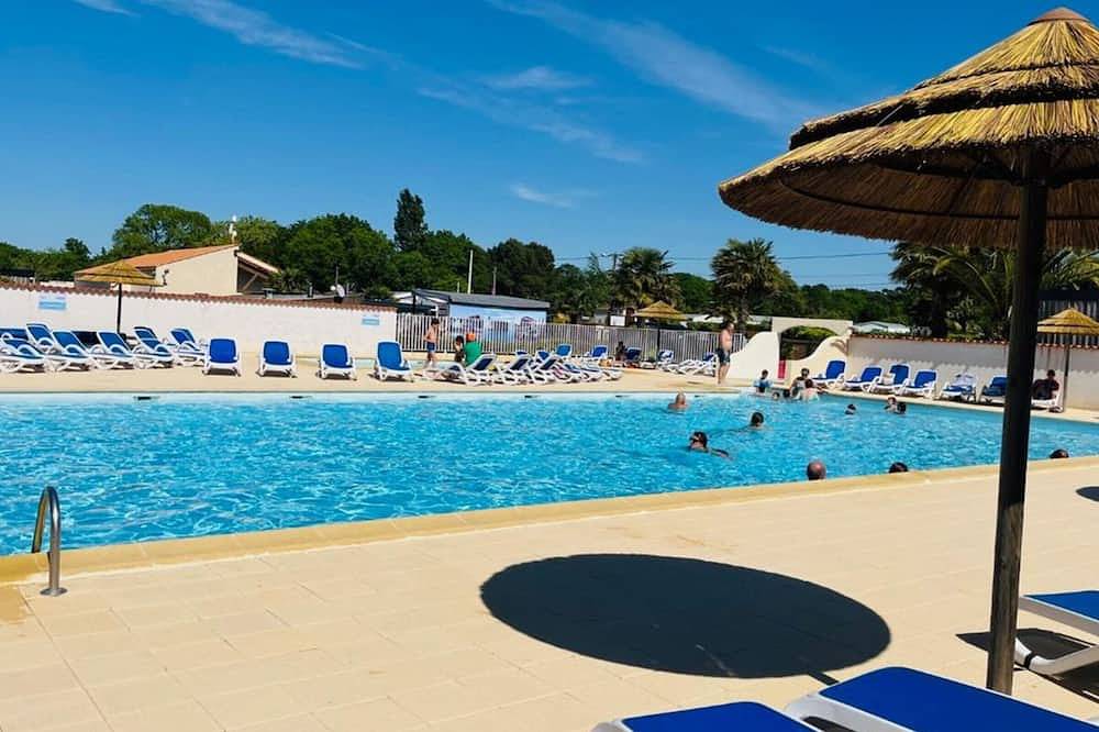 Mobil home confortable avec terrasse à Dolus-d'Oléron in Dolus-d'Oléron, Côte de Beauté