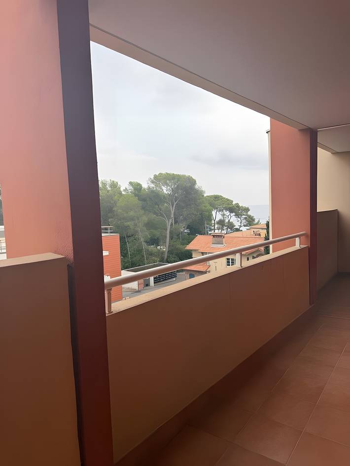 Estudio entero, Apartamento 'Les Biches' con vistas al mar, terraza privada y aire acondicionado in Boulouris, Saint-Raphaël (Var)