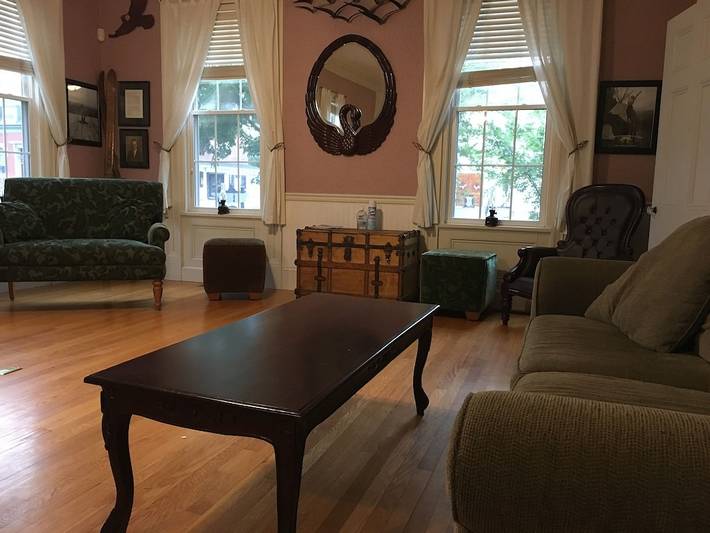 Vacation rental for 26 people, with terrace, with pets in Maine