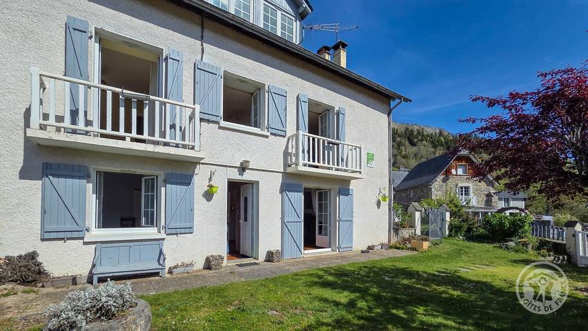 Gîte pour 5 personnes, avec jardin à Arcizans-Dessus