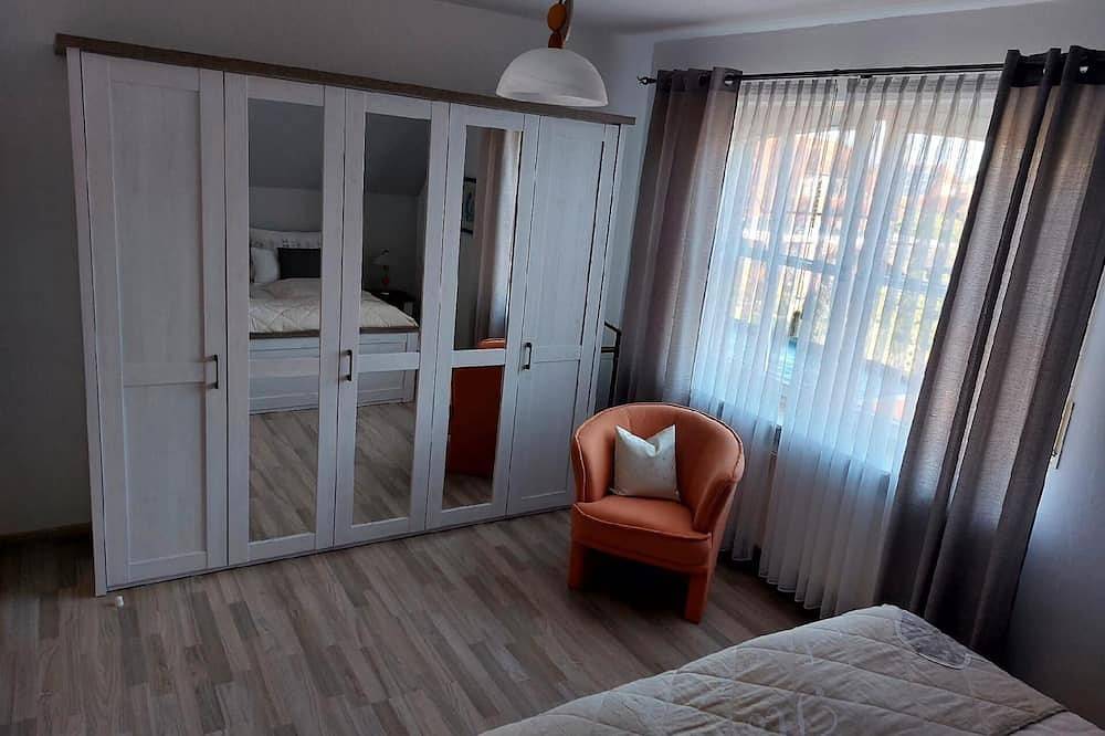 Ferienwohnung Zetel für 1 - 3 Personen mit 2 Schlafzimmern - Ferienhaus in Zetel, Metropolregion Bremen-Oldenburg