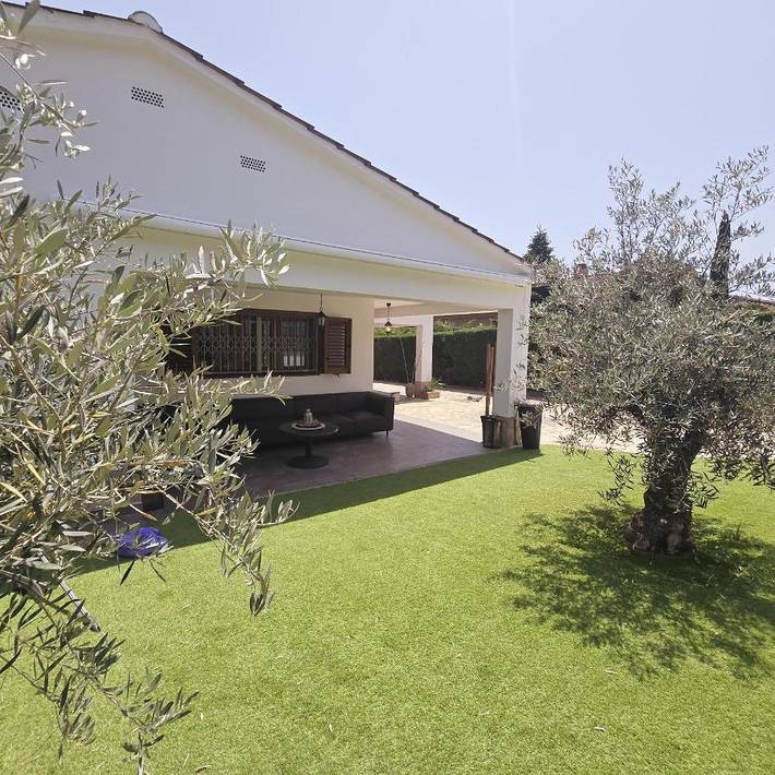 Casa rural para 5 personas, con piscina y terraza en Caldas de Malavella