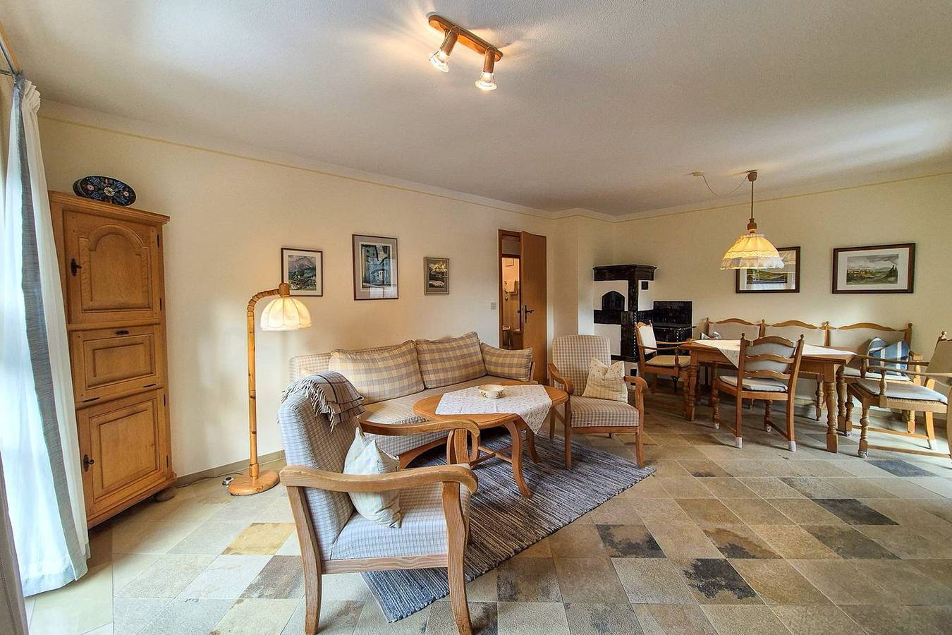 Ganze Wohnung, Gemütliche Ferienwohnung mit Alpenblick und Südbalkon in Hintersee, Ramsau bei Berchtesgaden