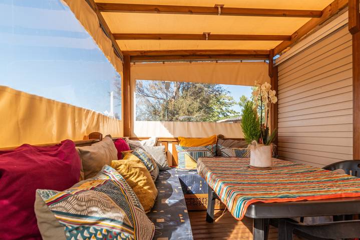 Camping für 8 Personen, mit Garten und Kinderpool sowie Whirlpool, kinderfreundlich in Canet-en-Roussillon - 4