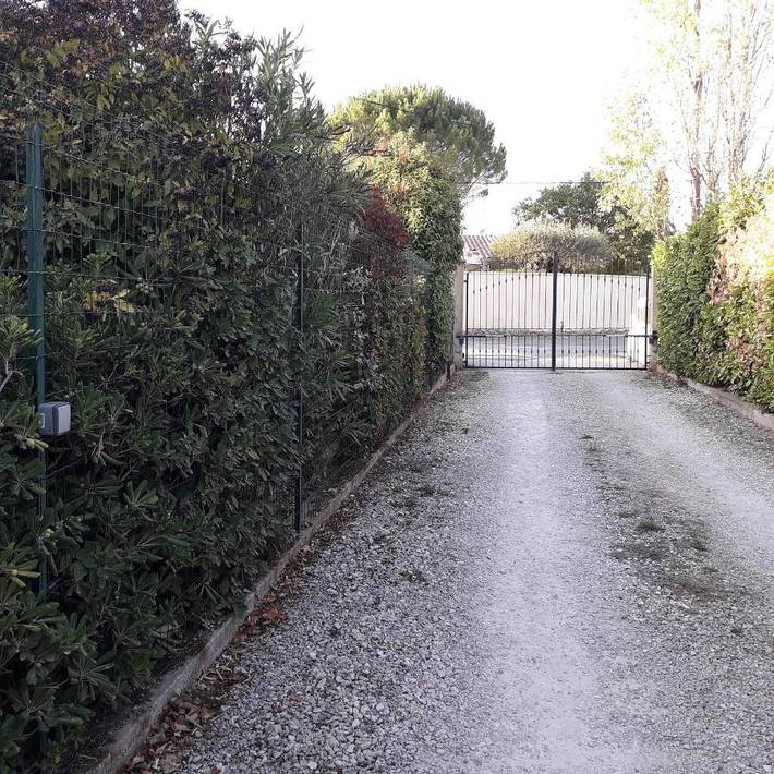 Maison d’hôte pour 3 personnes, avec jardin et vue à Lédenon - 2