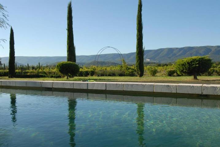 Chambre d’hôte pour 2 personnes, avec vue ainsi que piscine et jardin