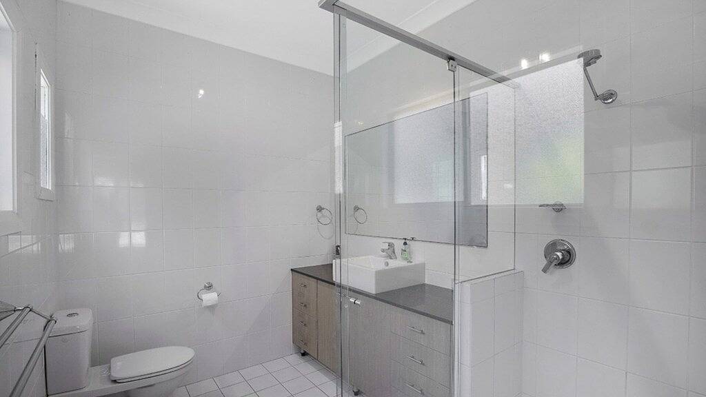 Serene seclusion on Gem by Holidayco. in Pearl Beach, New South Wales