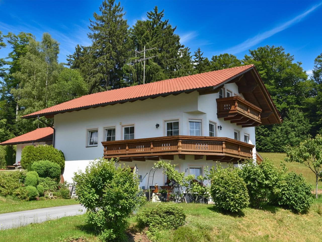 Ganze Wohnung, Geräumige und helle Wohnung im Bayerischen Wald in Zenting, Ostbayern