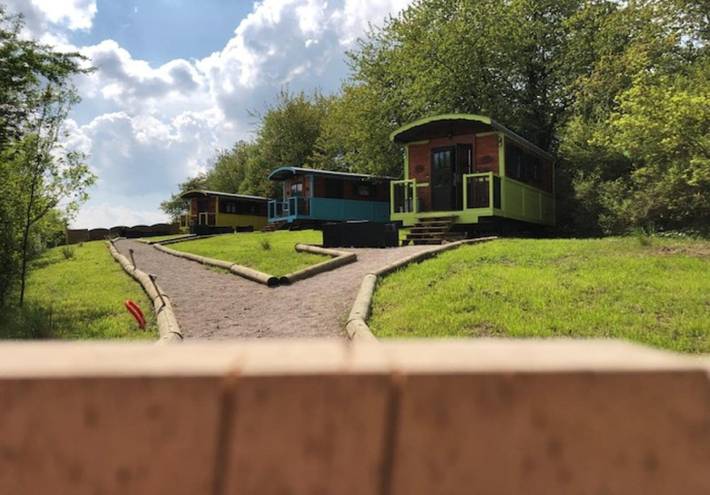 Maison de campagne pour 4 personnes, avec vue sur le lac ainsi que vue et jardin à Buding