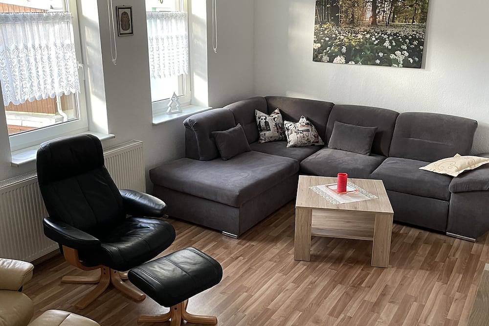 Ganze Wohnung, Ferienwohnung für Alt und Jung in Sonneberg, Frankenwald