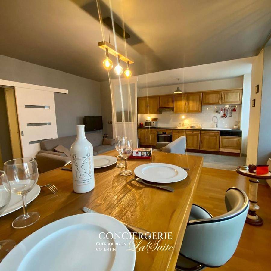 Appartement entier, Two-Bedroom Apartment in Cherbourg-Octeville, Cherbourg-en-Cotentin