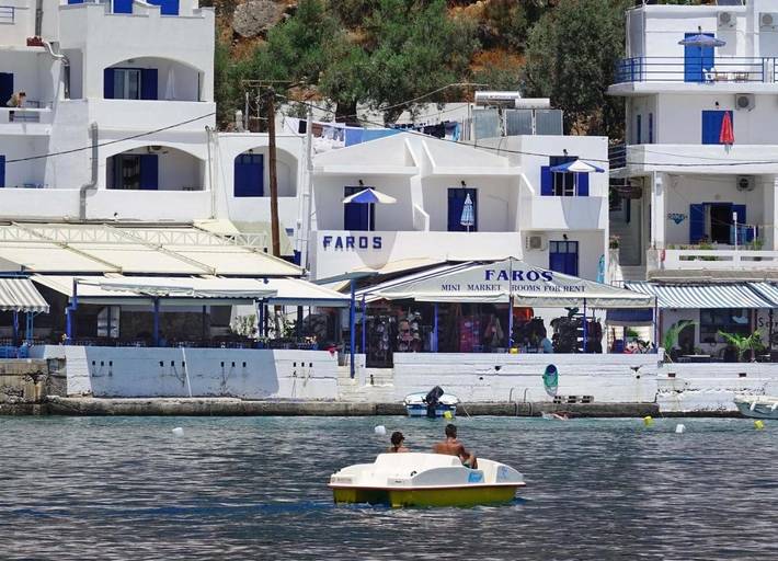 Gîte pour 3 personnes, avec vue et terrasse dans Loutró - 2
