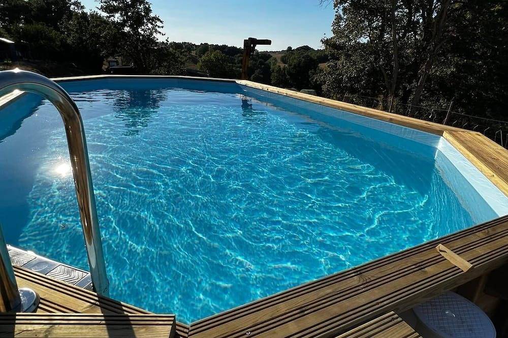 Gite a la ferme avec jacuzzi et piscine, maison privative in Saint-Félix-de-Tournegat, Ariège