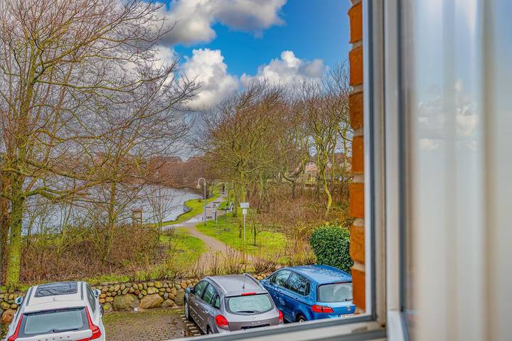 Ganze Wohnung, Ferienwohnung am Dorfteich für bis zu 2 Personen mit Balkon. in Wenningstedt, Sylt