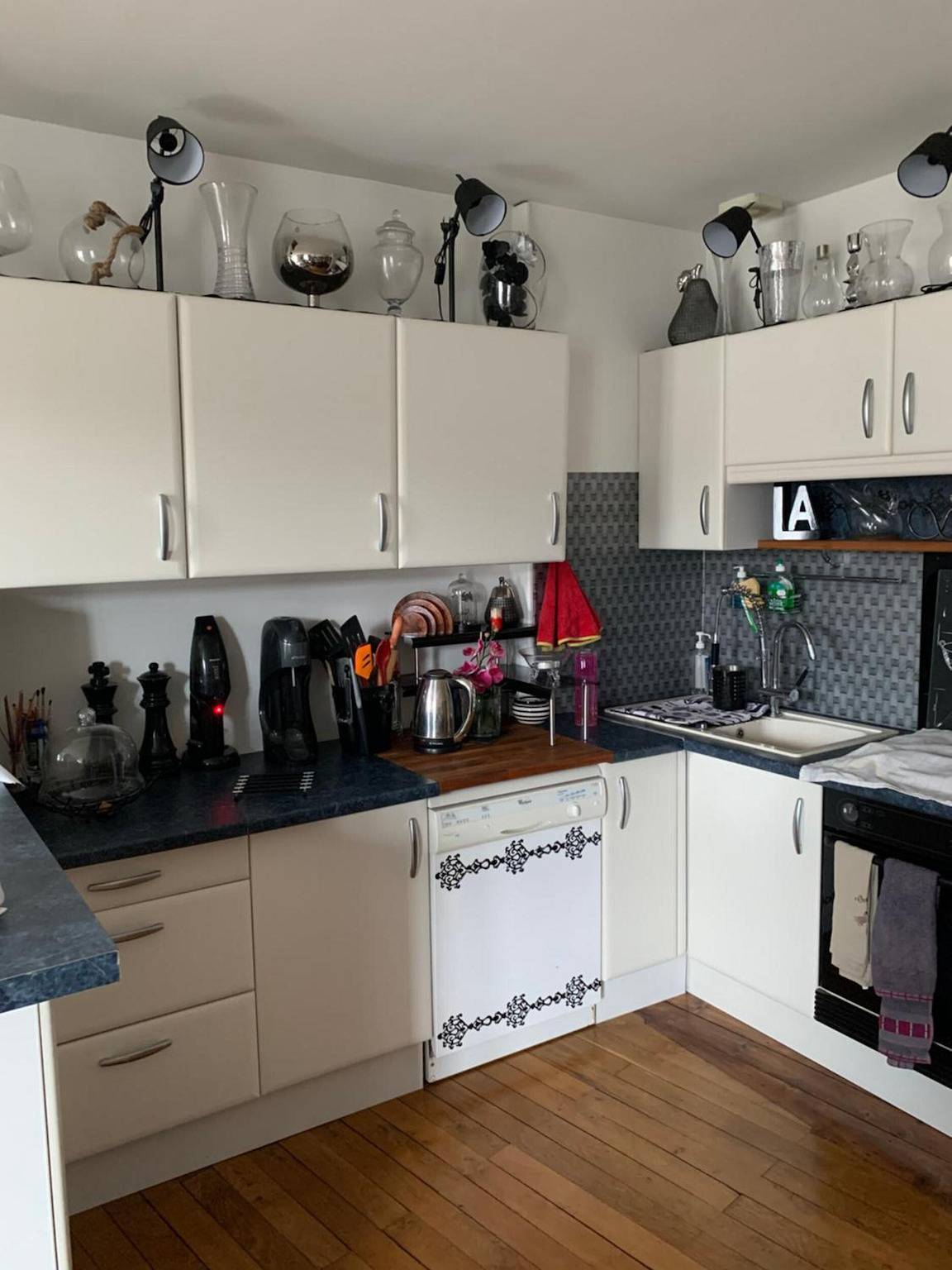 Entire apartment, Apartment "Au Quai 1921" with Wi-Fi and Air Conditioning in Besançon, Doubs