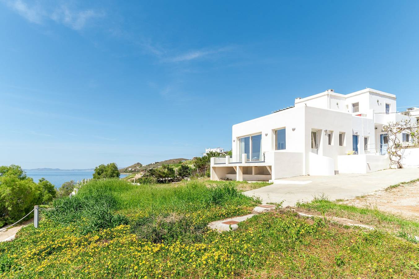 Apartamento inteiro, Apartamento 'Porfira' com jardim privado, Wi-Fi e ar condicionado in Tinos