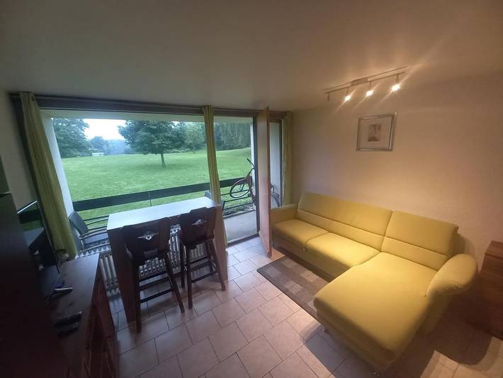 Gîte pour 6 personnes, avec terrasse et vue à La Calamine
