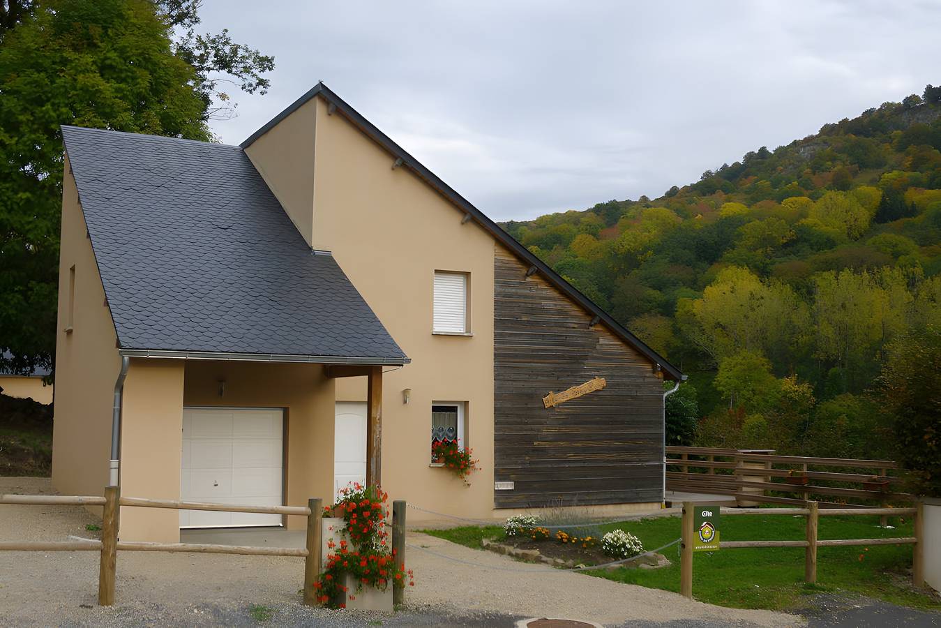 Gîte de sibe long - sur l'Aubrac in Saint-Chély-d'Aubrac, Parc naturel régional de l'Aubrac