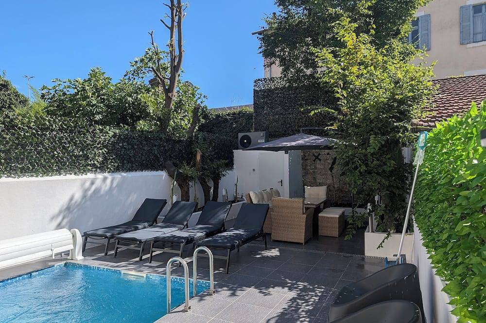 Entire apartment, La Piscine - Villa Valmy - Hypercentre - Railway station in Montluçon, Montluçon region