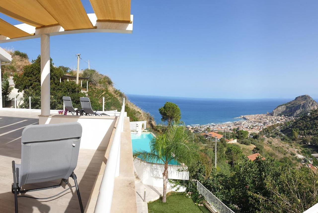 Villa with Private Pool in Cefalù, Cefalù (Municipality)
