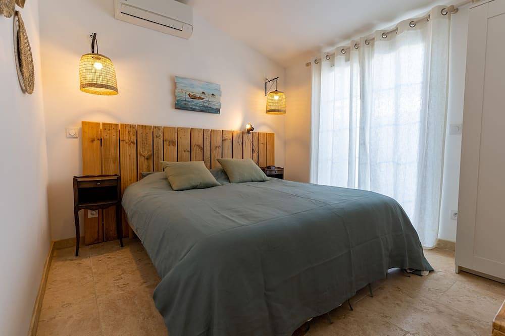 Maison en Camargue à 5 km des Saintes Maries de la Mer avec bassin d'agrément in Saintes-Maries-de-la-Mer, Région d'Arles