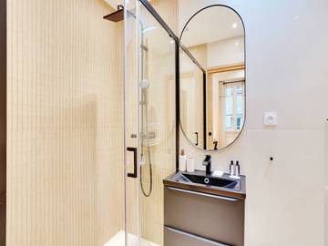 Appartement De Vacances pour 4 Personnes dans Neuilly-sur-Seine, Hauts-de-Seine, Photo 4