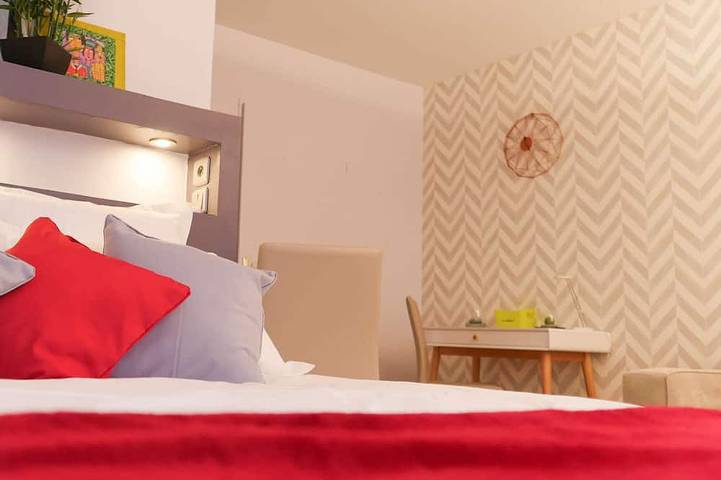 Apartamento entero, Studio Premium Toulouse Zénith - Parking,  Métro et Netflix in Lardenne-Pradette-Basso Cambo (Toulouse), Toulouse