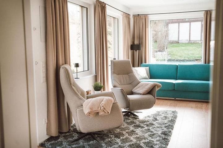 Ferienhaus für 4 Personen, mit Terrasse und Garten sowie Sauna und Ausblick