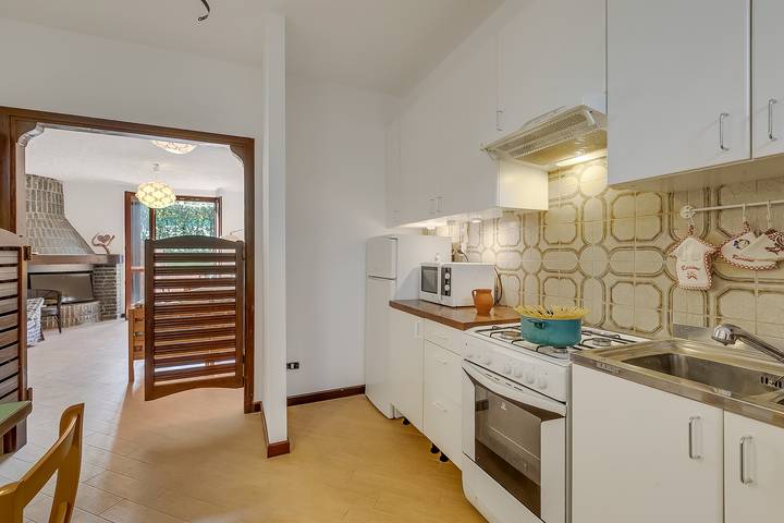 Ferienhaus für 10 Personen, mit Balkon und Terrasse sowie Kinderpool in Lago Maggiore (Lombardei) - 4