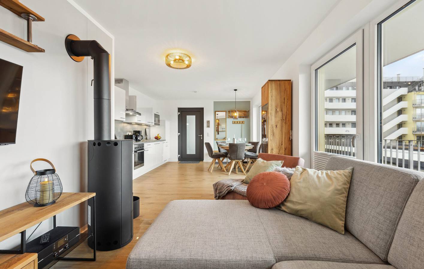 Geheel vakantieappartement, Gezellig Ski Appartement met Terras & Parkeerplaats, Dichtbij Pistes in Winterberg, Hochsauerlandkreis