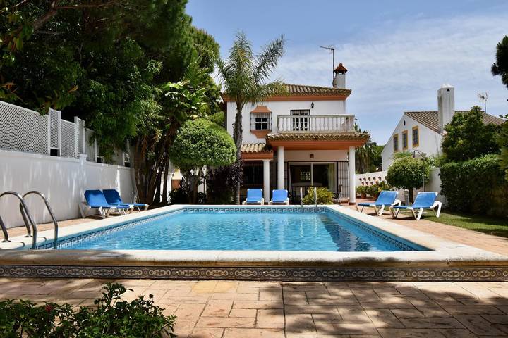 Chalet para 8 personas, con Jardín y Piscina en Andalucía - 3