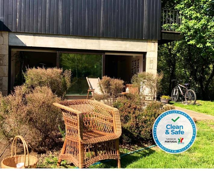 Casa de férias para 3 pessoas, com vista e jardim e ainda piscina, adaptado a crianças em Arcos de Valdevez (Região)