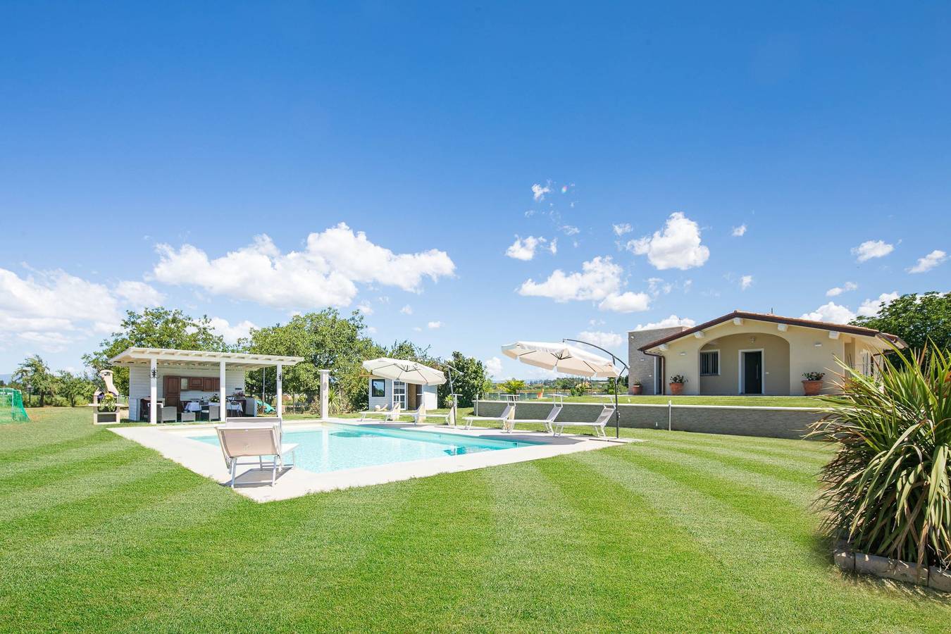 Villino le Viole in Fucecchio, Firenze province
