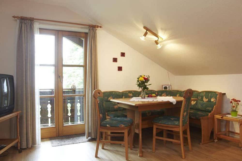 Ganze Wohnung, Ferienwohnung 2 - Haus Epple in Oberjoch, Bad Hindelang