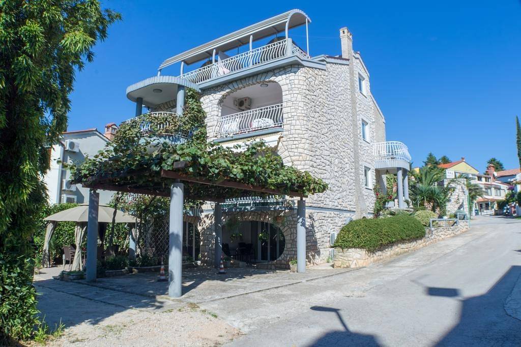 Hel studio-lejlighed, Studioapartment in Rovinj mit Terrasse, Klimaanlage, W-Lan, Waschmaschine (4686-5) in Rovinj Riviera, Rovinj