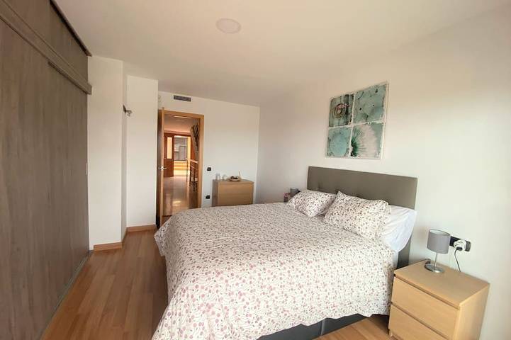 Location de vacances pour 8 personnes, avec piscine ainsi que balcon et jardin dans Segur de Calafell - 3