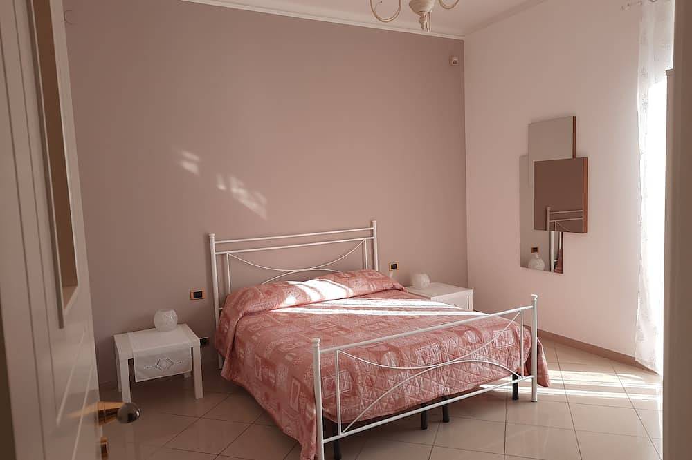 Entire apartment, Apartment in the center in Manfredonia, Gargano