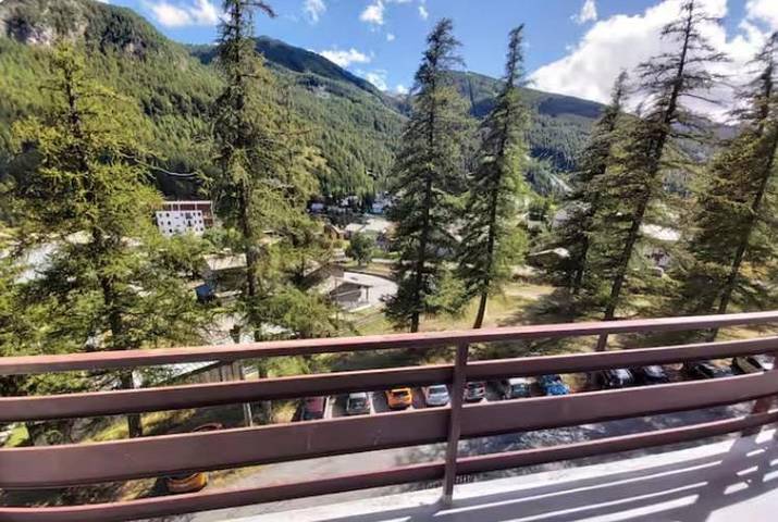 Gîte pour 5 personnes, avec vue ainsi que piscine et balcon à Pragela - 3