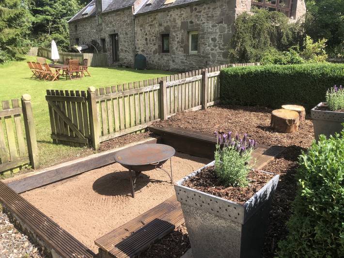 Cottage für 8 Personen mit Garten in Perthshire
