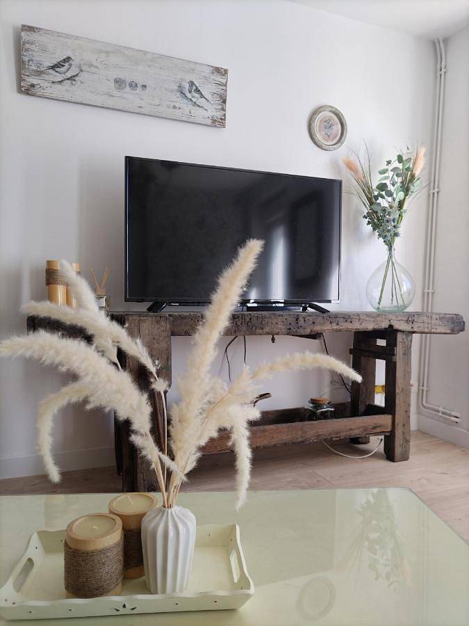 Location de vacances pour 6 personnes, avec jardin à La Coquille - 3