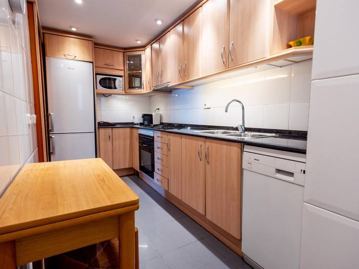 Ganze Ferienwohnung, Suitur – Ferienwohnung mit Pool am Strand von Calafell in Calafell, Costa Dorada